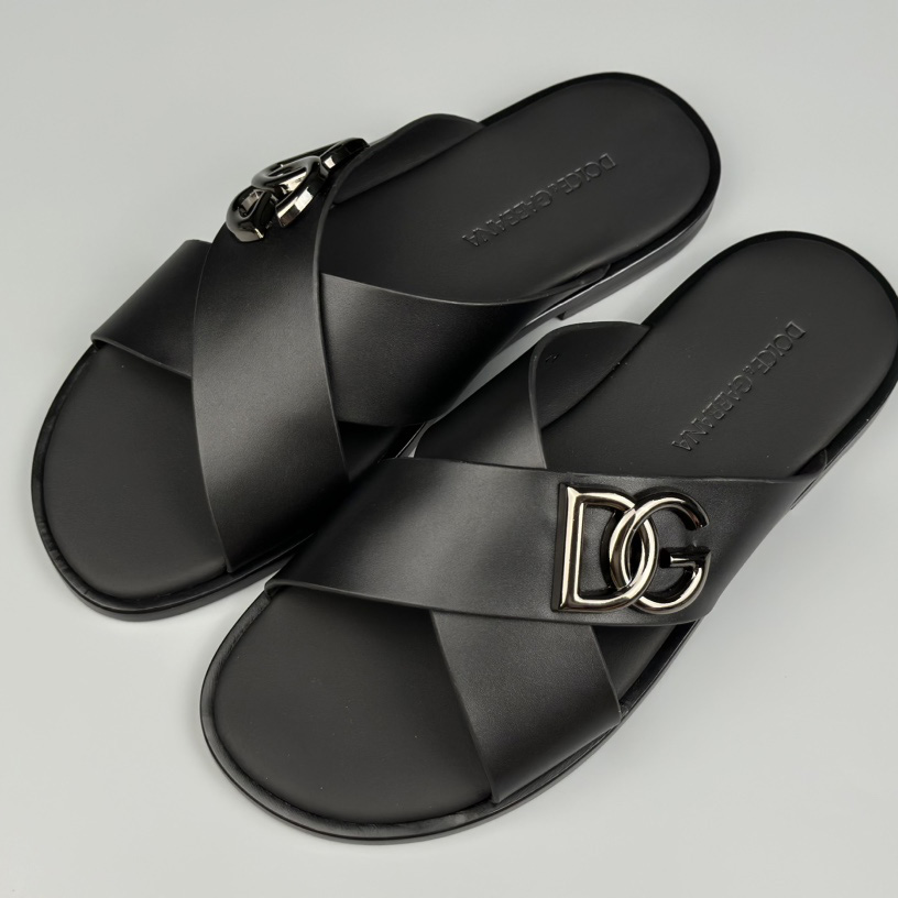 Dolce & Gabbana Logo-plaque Cross-over Leather Sandals - FashionPlug