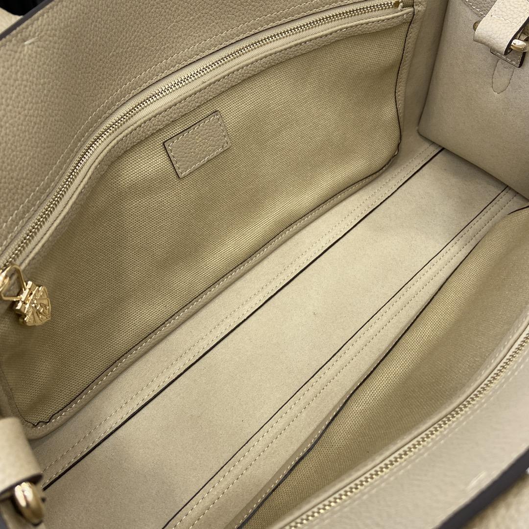 Gucci Medium Tote Bag With Hook Closure - FashionPlug