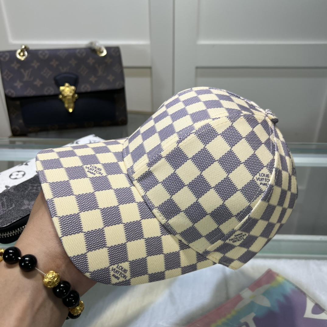 Louis Vuitton Cap - FashionPlug