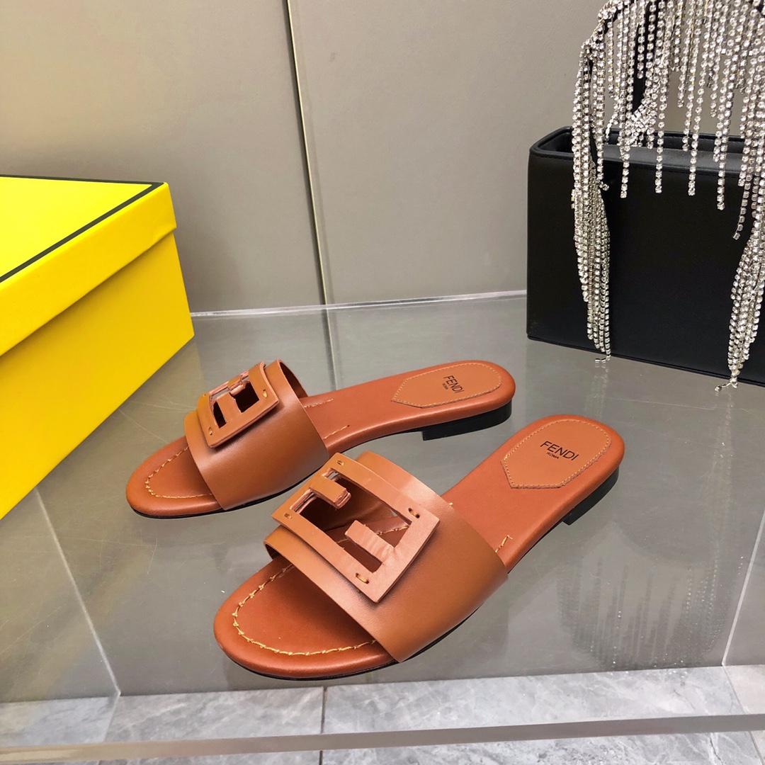 Fendi Baguette Brown Leather Slides - FashionPlug
