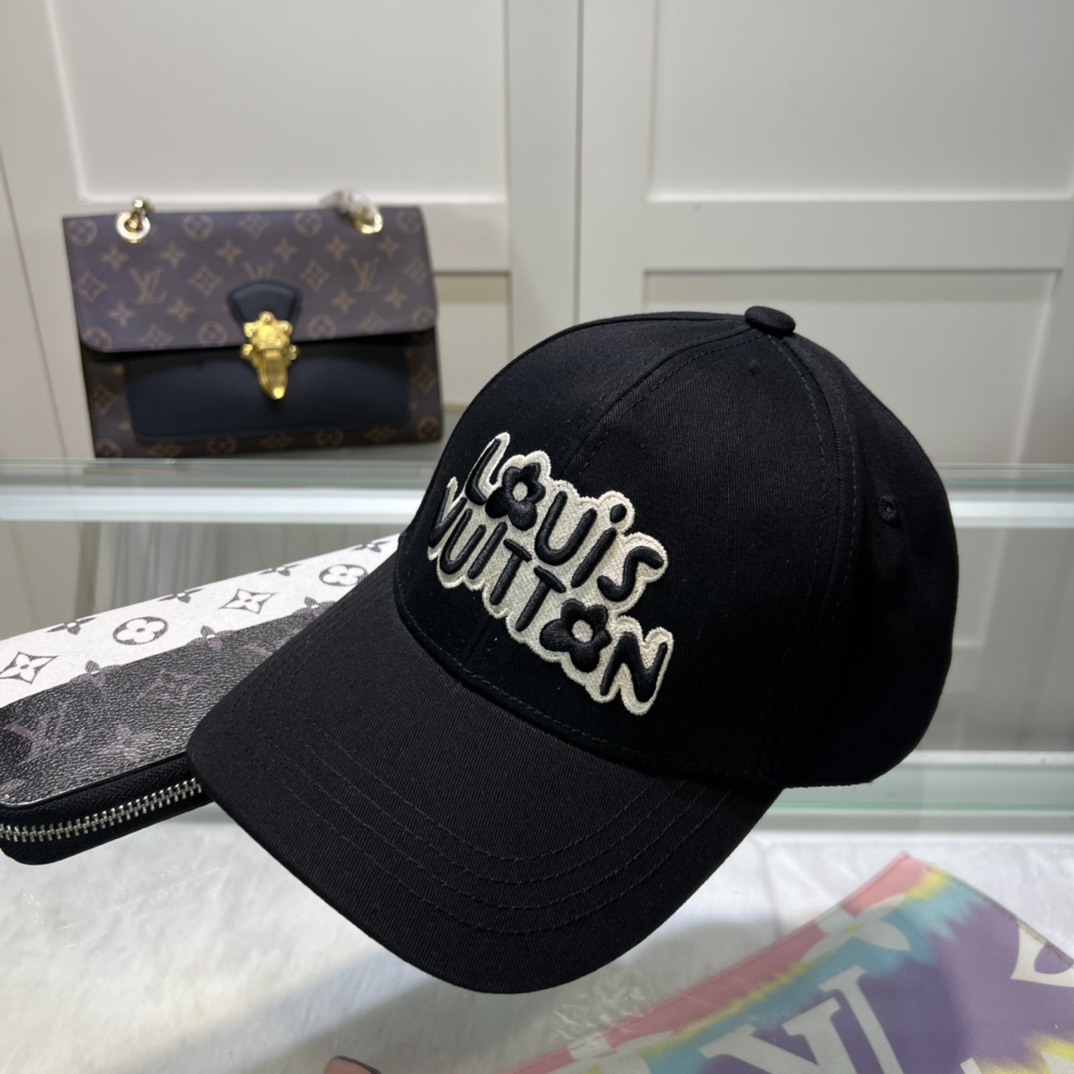 Louis Vuitton Cap - FashionPlug