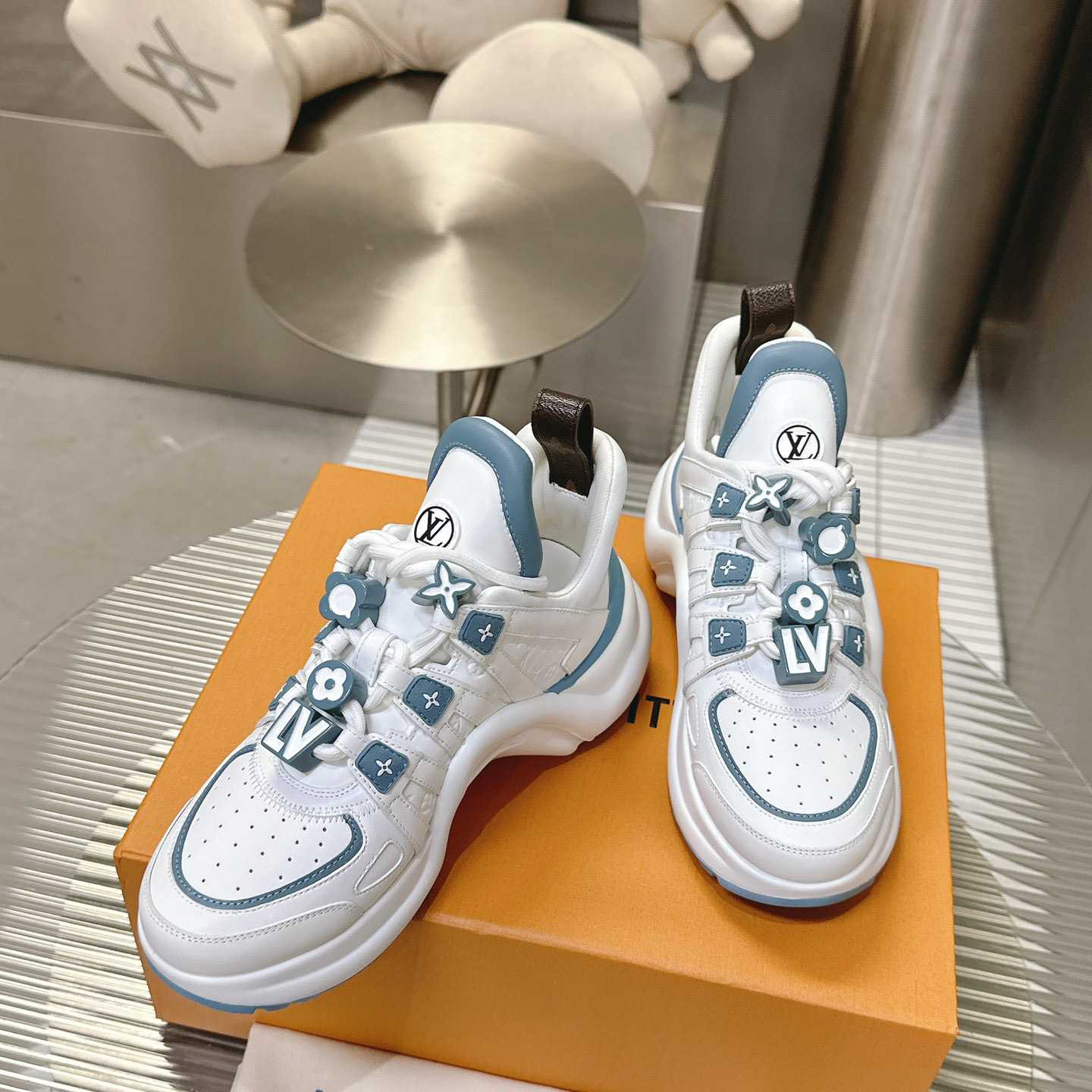 Louis Vuitton LV Archlight Sneaker    - FashionPlug