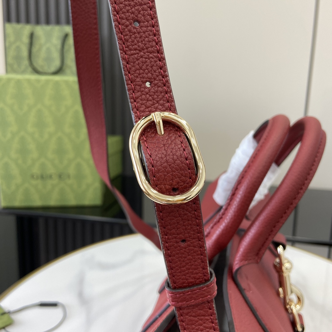 Gucci Medium Tote Bag With Hook Closure - FashionPlug