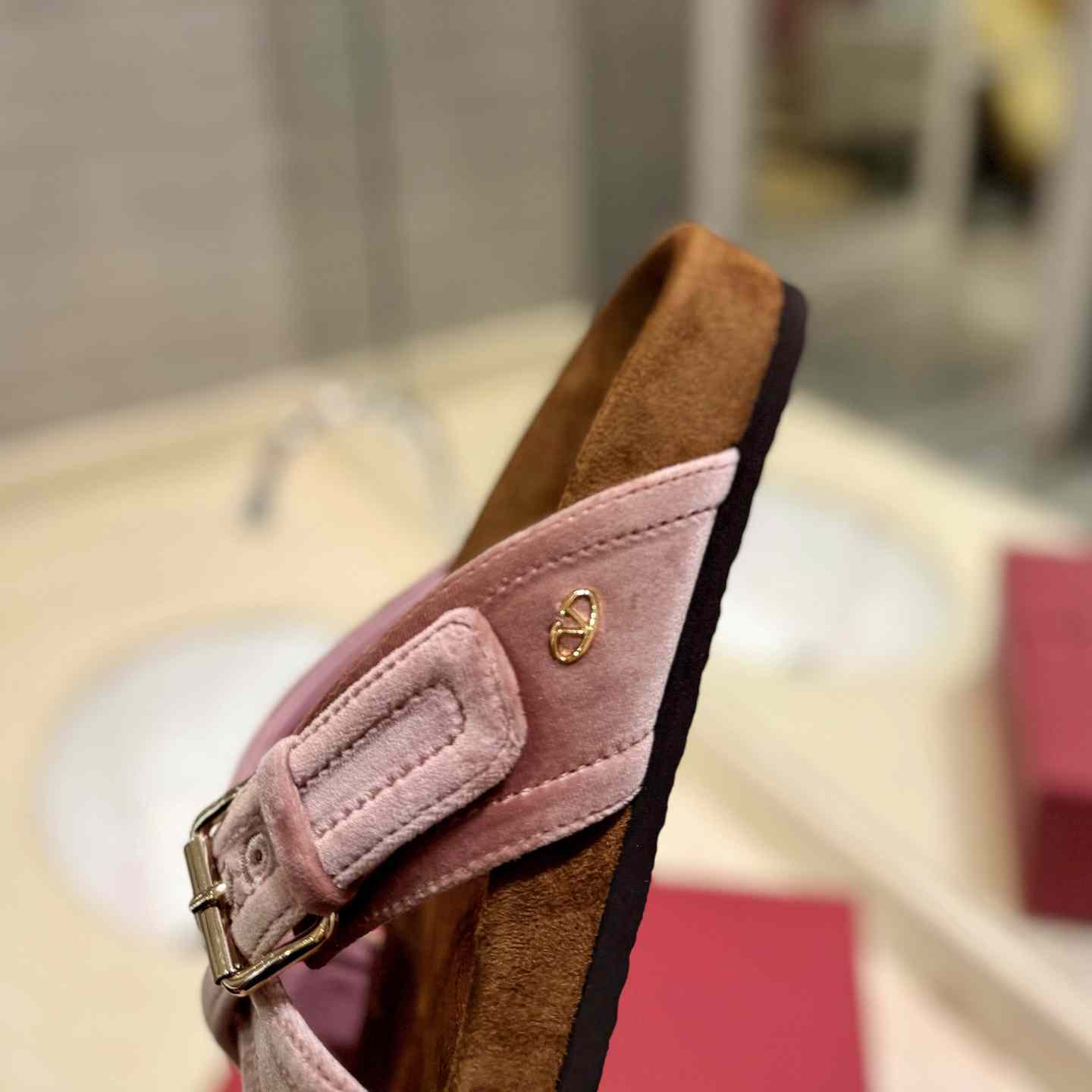 Valenti Fussfriend Velvet Slide Sandal  - FashionPlug