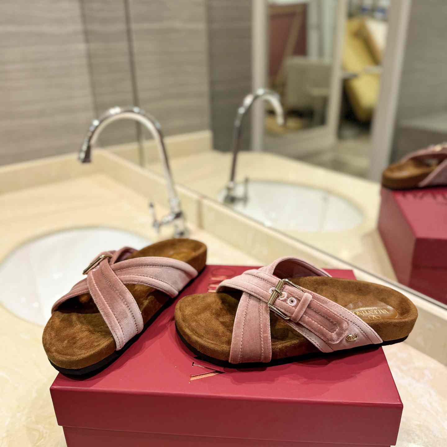 Valenti Fussfriend Velvet Slide Sandal  - FashionPlug