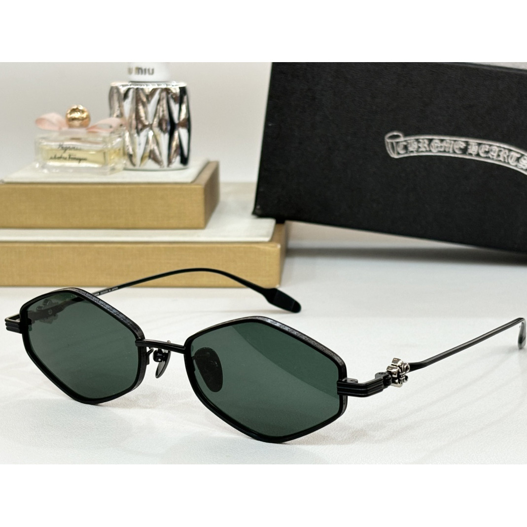 Chrome Heart CH8286 Sunglasses - FashionPlug
