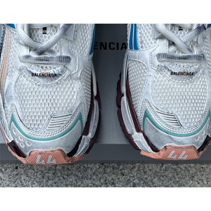Balenciaga Runner Sneaker - FashionPlug