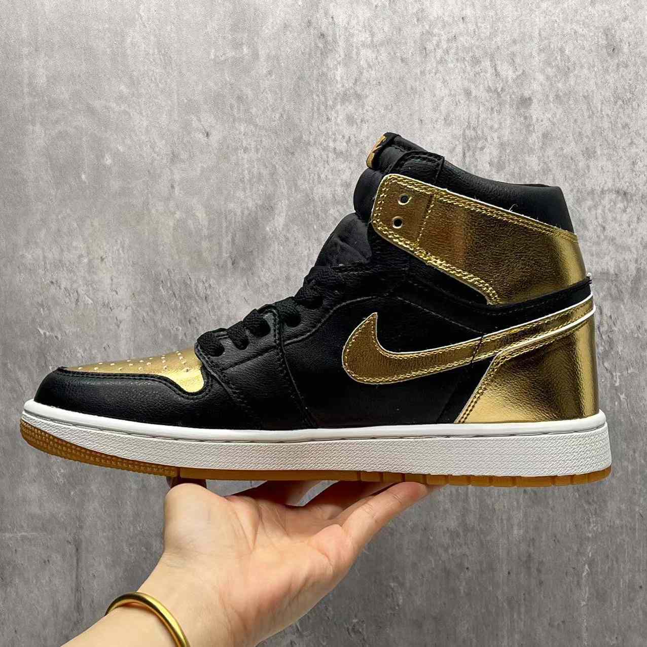 Jordan 1 High OG “Metallic Gold” Sneaker   DZ5485-071 - FashionPlug
