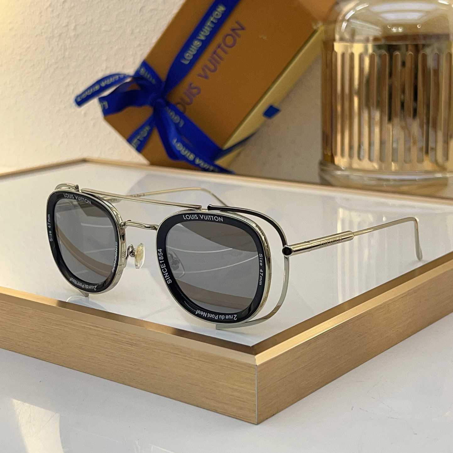 Louis Vuitton LV Super Vision Metal Pilot Square Sunglasses   Z2213U - FashionPlug