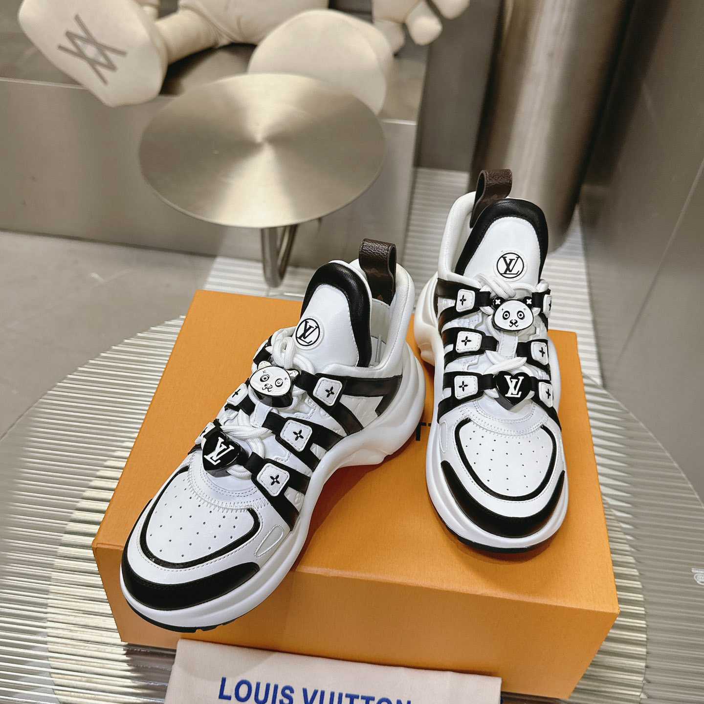 Louis Vuitton LV Archlight Sneaker    - FashionPlug