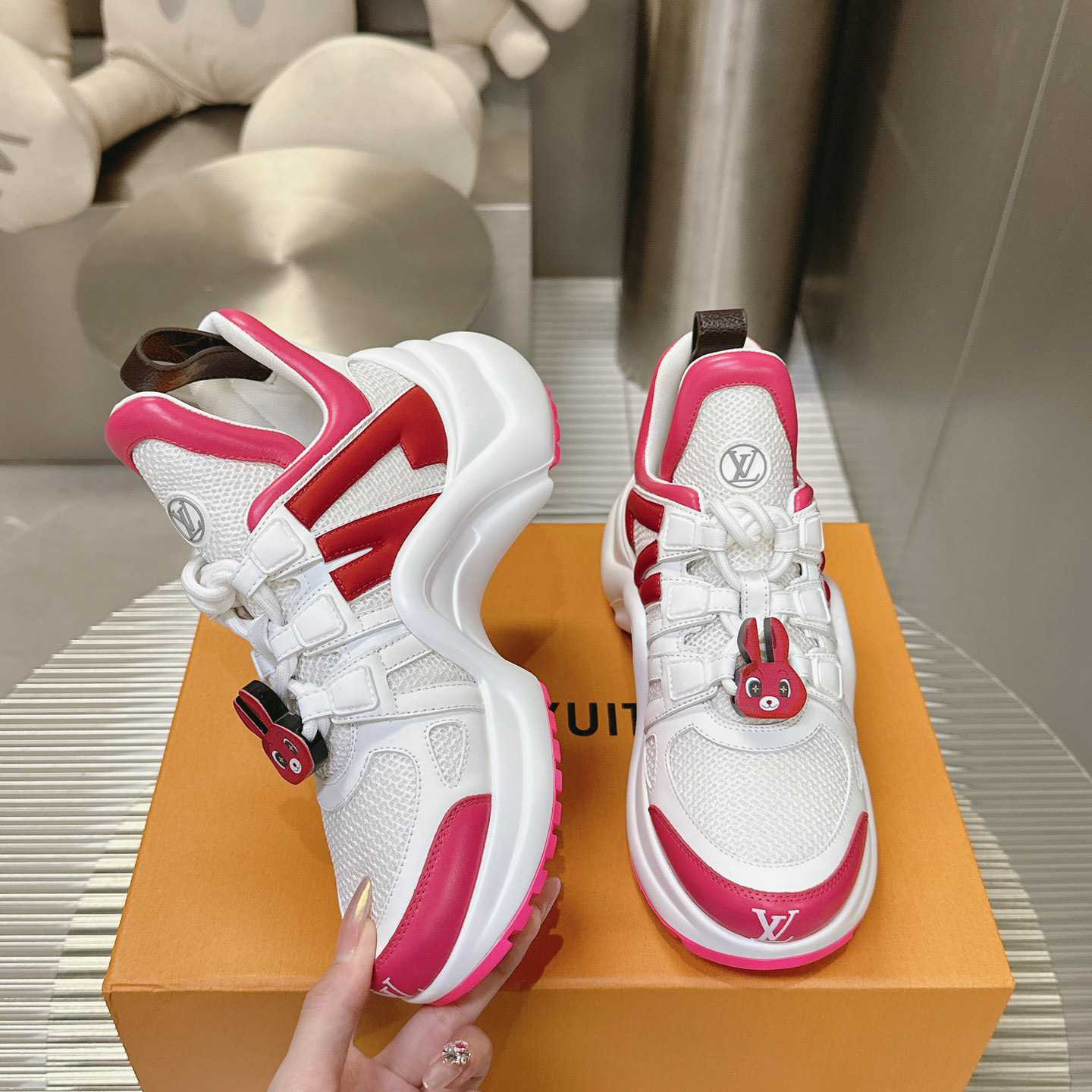 Louis Vuitton LV Archlight Sneaker    - FashionPlug