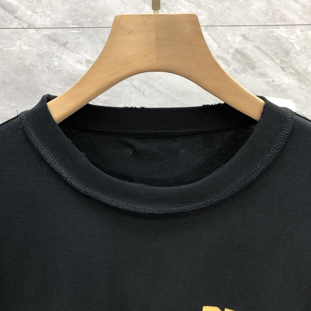 Gallery Dept . Logo Long Sleeve - FashionPlug