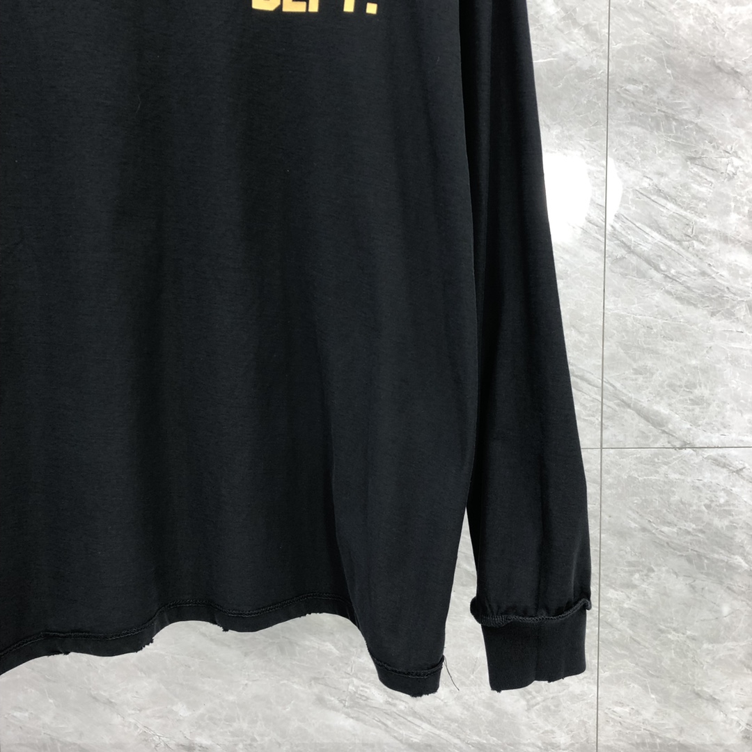 Gallery Dept . Logo Long Sleeve - FashionPlug