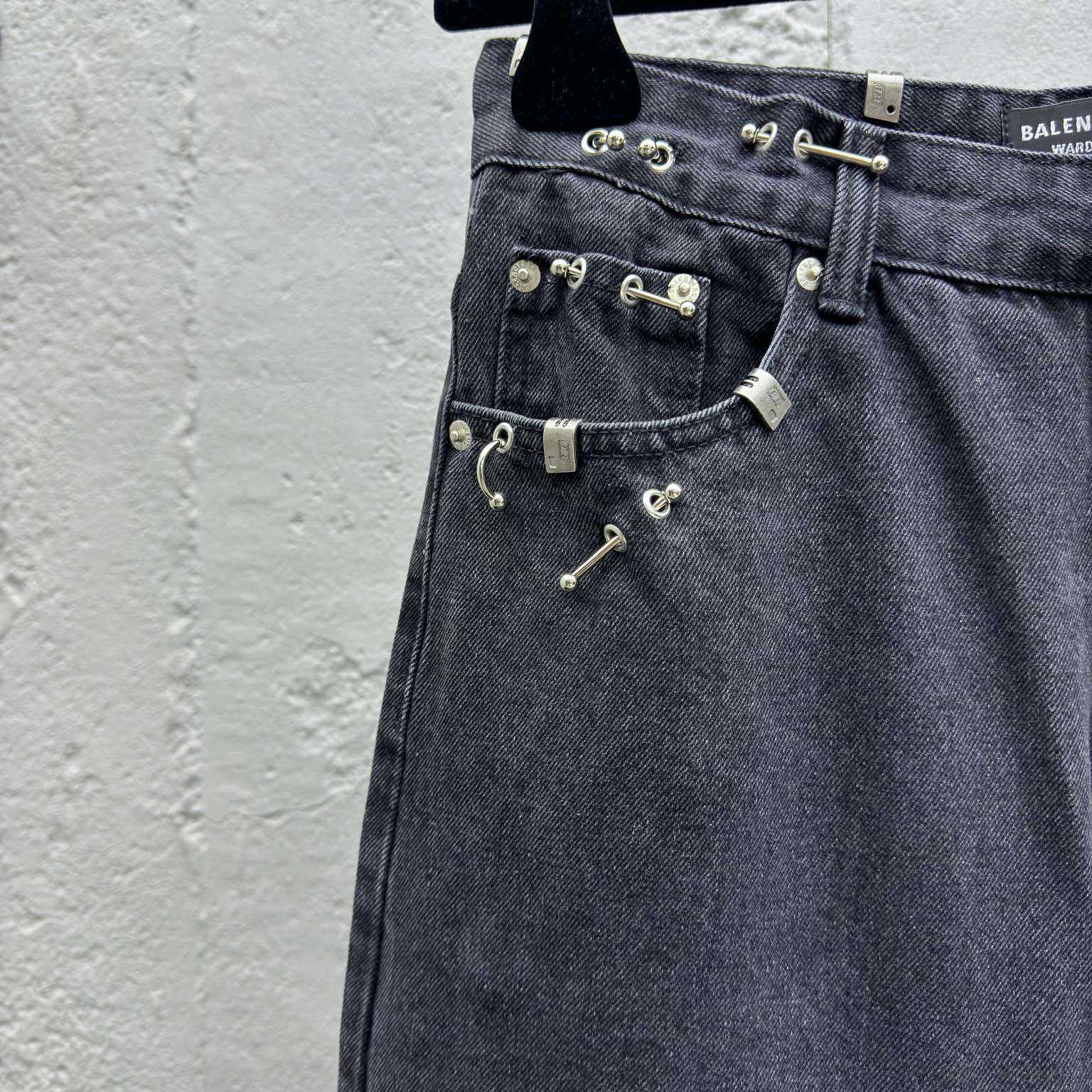 Balenciaga Jeans - FashionPlug