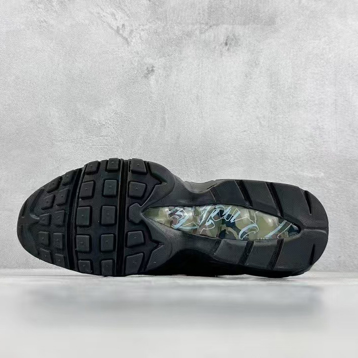 Nike Air Max 95 Sneaker   FB2709 002 - FashionPlug