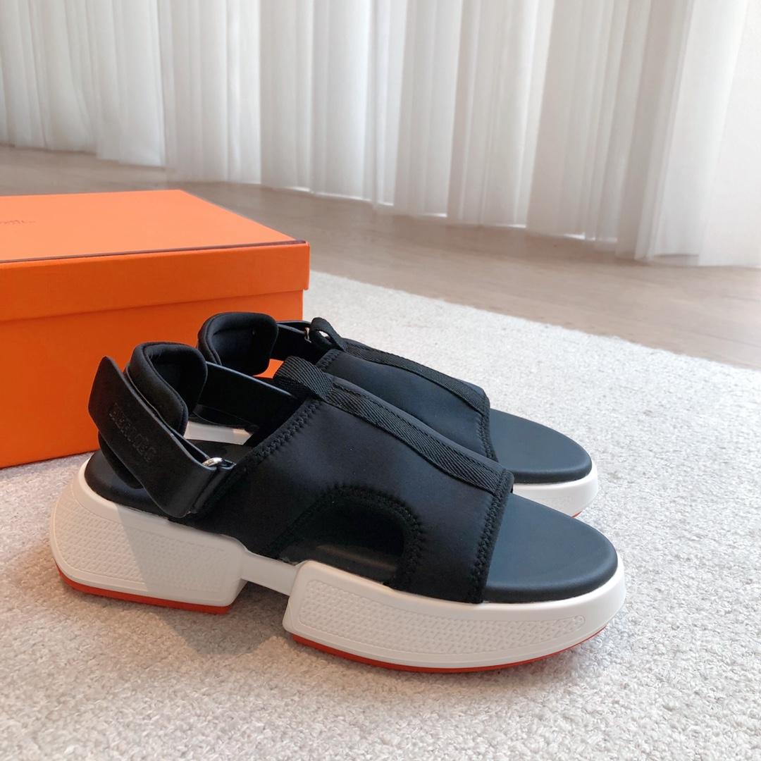 Hermes Gate Sandal - FashionPlug