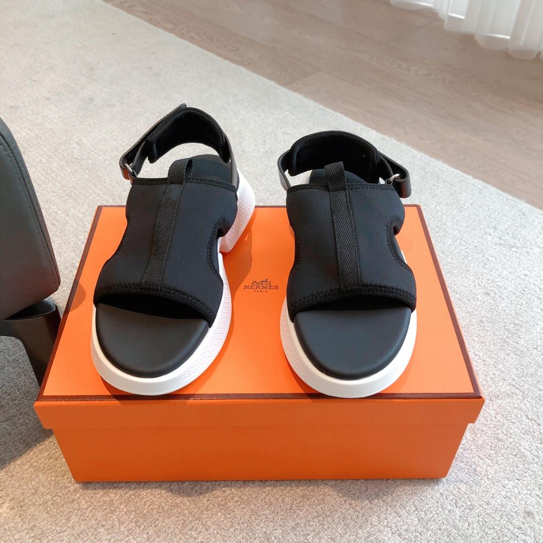 Hermes Gate Sandal - FashionPlug