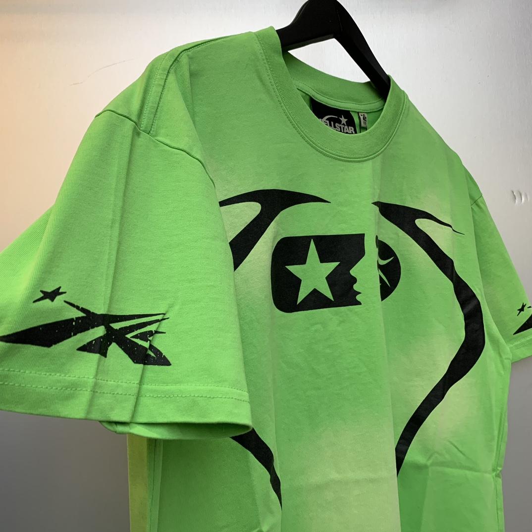 Hellstar Warm Up T-shirt - FashionPlug