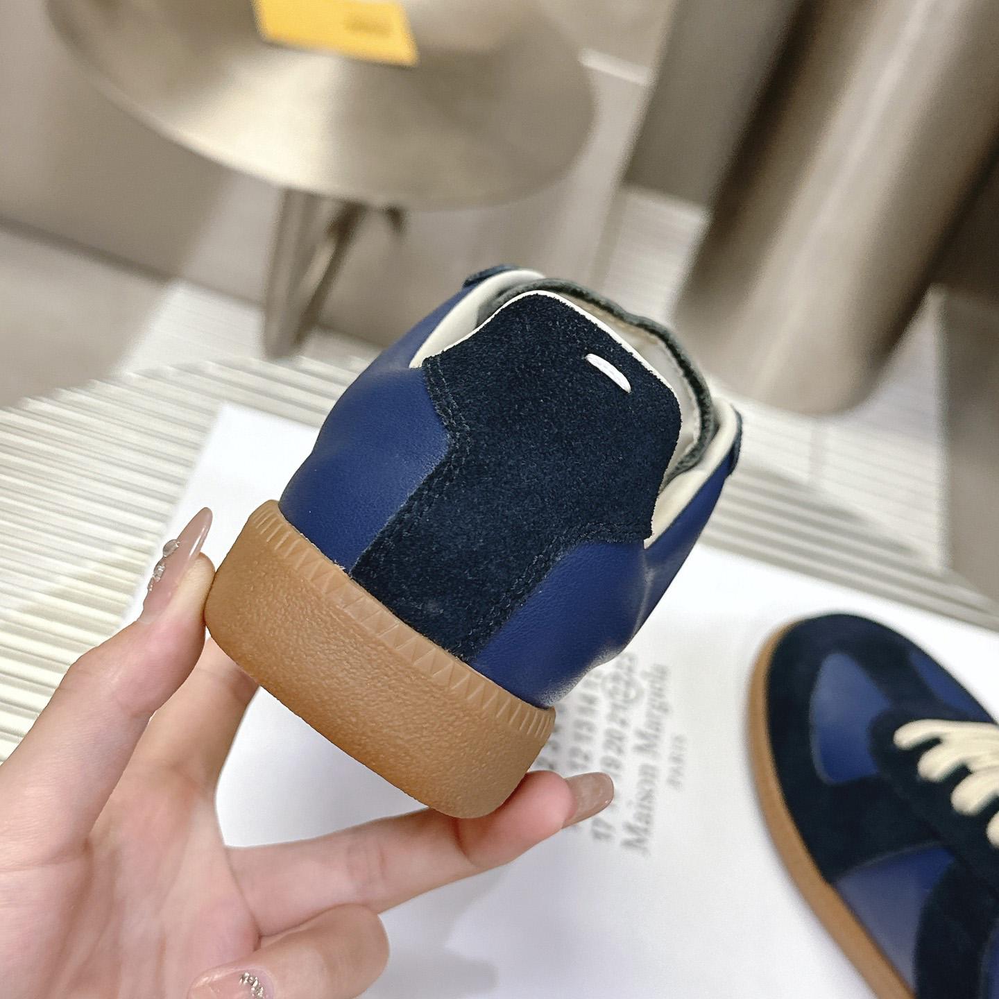 Maison Margiela Paint Replica Low-top Sneakers - FashionPlug
