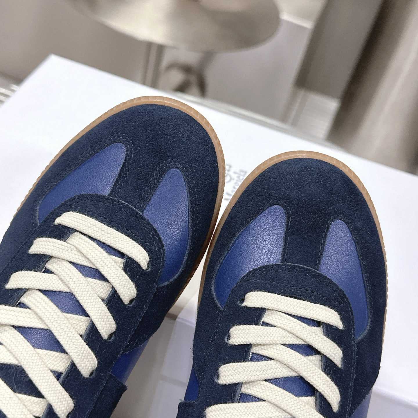 Maison Margiela Paint Replica Low-top Sneakers - FashionPlug