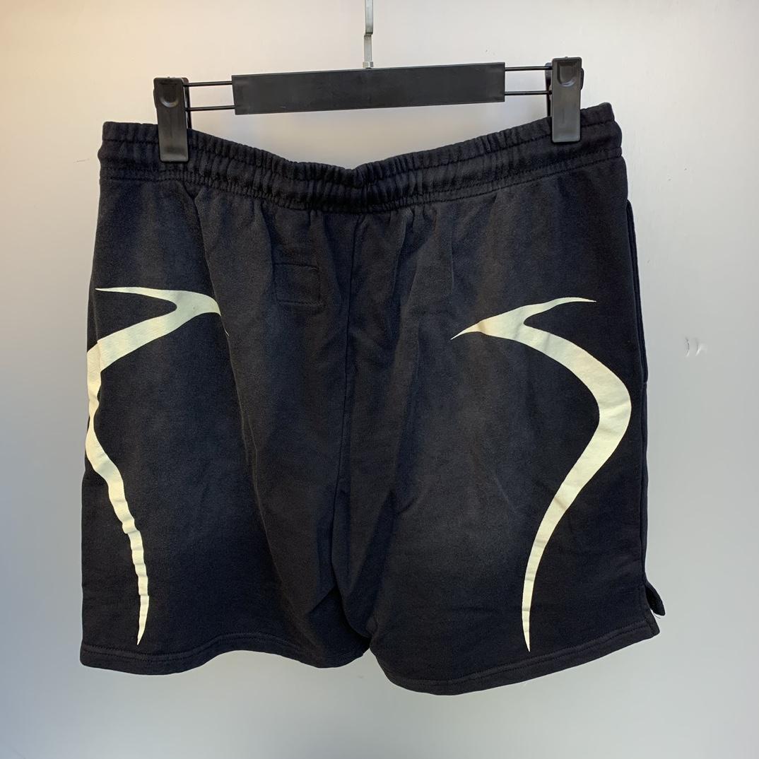 Hellstar Warm Up Shorts - FashionPlug