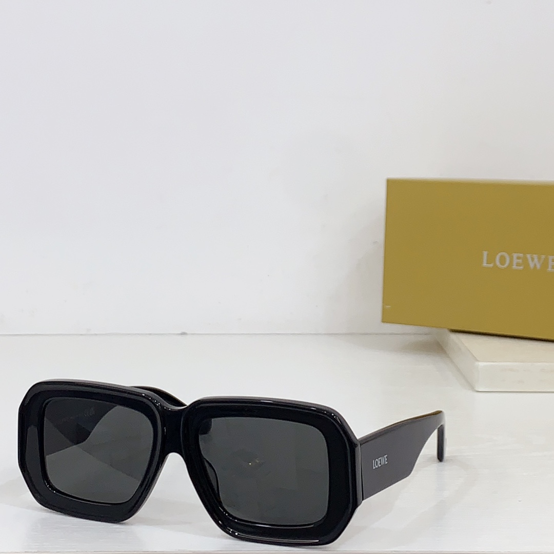 Loewe Sunglasses - FashionPlug
