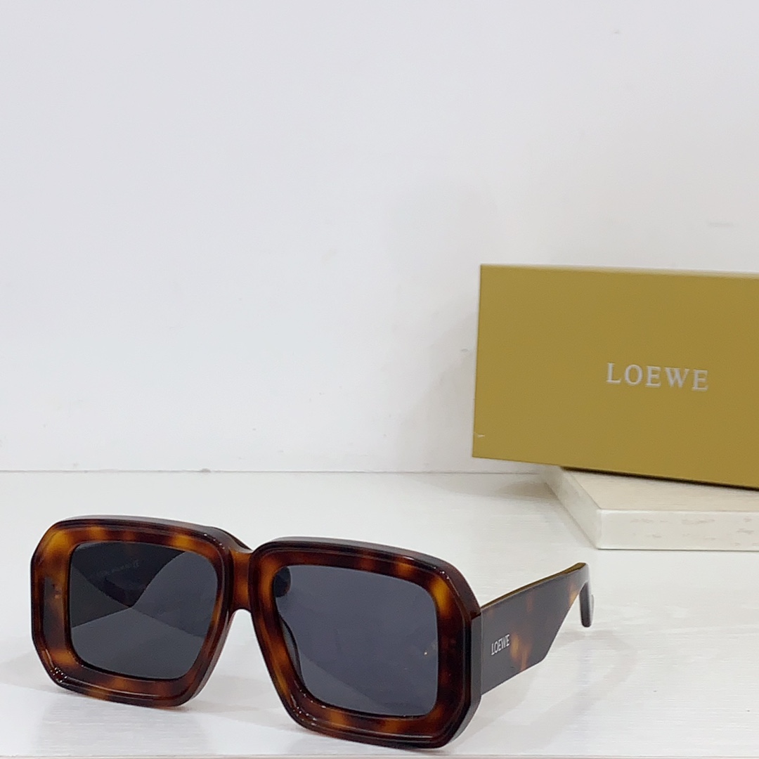 Loewe Sunglasses - FashionPlug