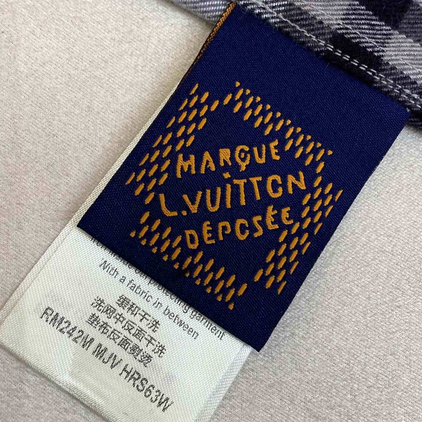 Louis Vuitton Long-Sleeved Cotton Flannel Shirt   1AFXSW - FashionPlug