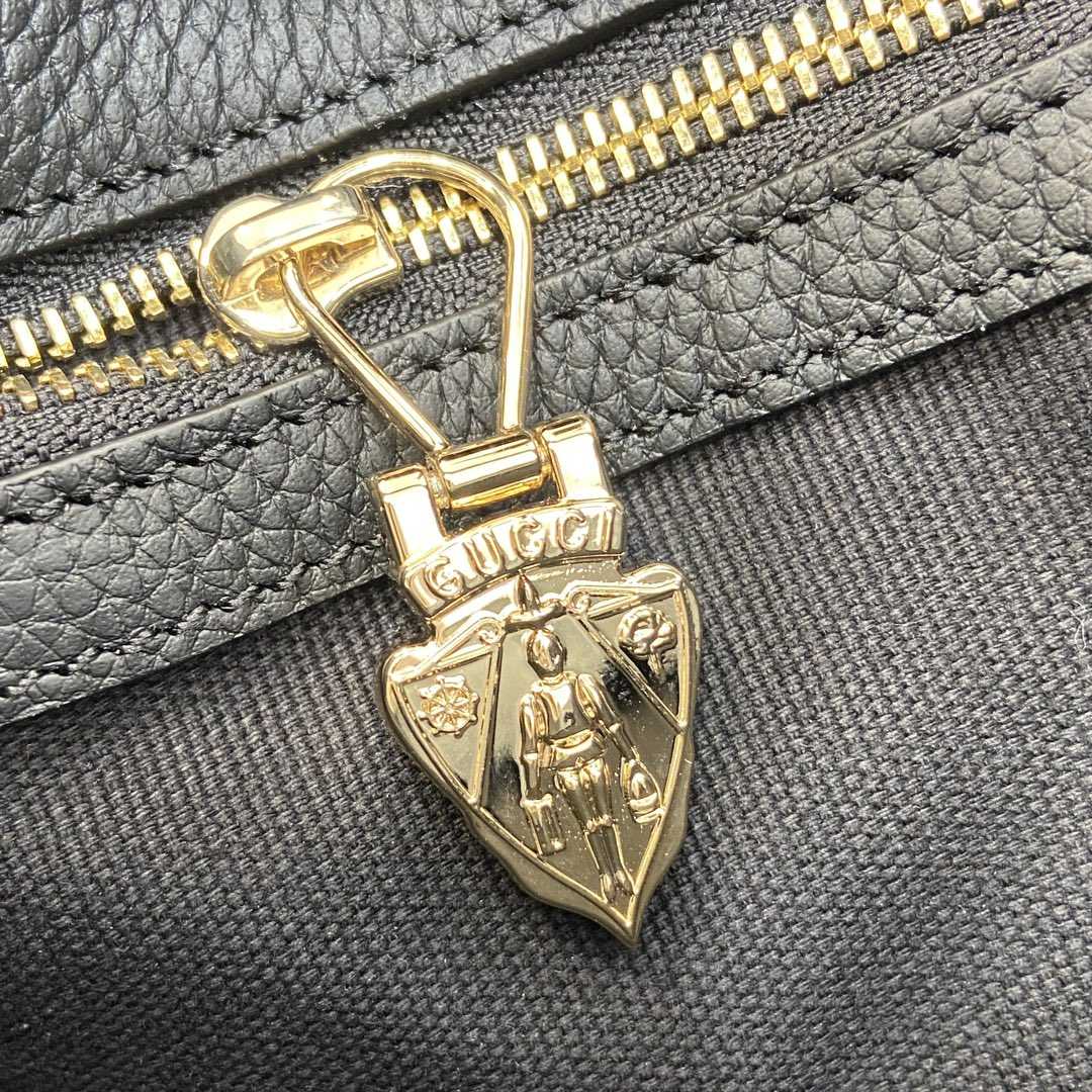 Gucci Jackie 1961 Small Shoulder Bag - FashionPlug