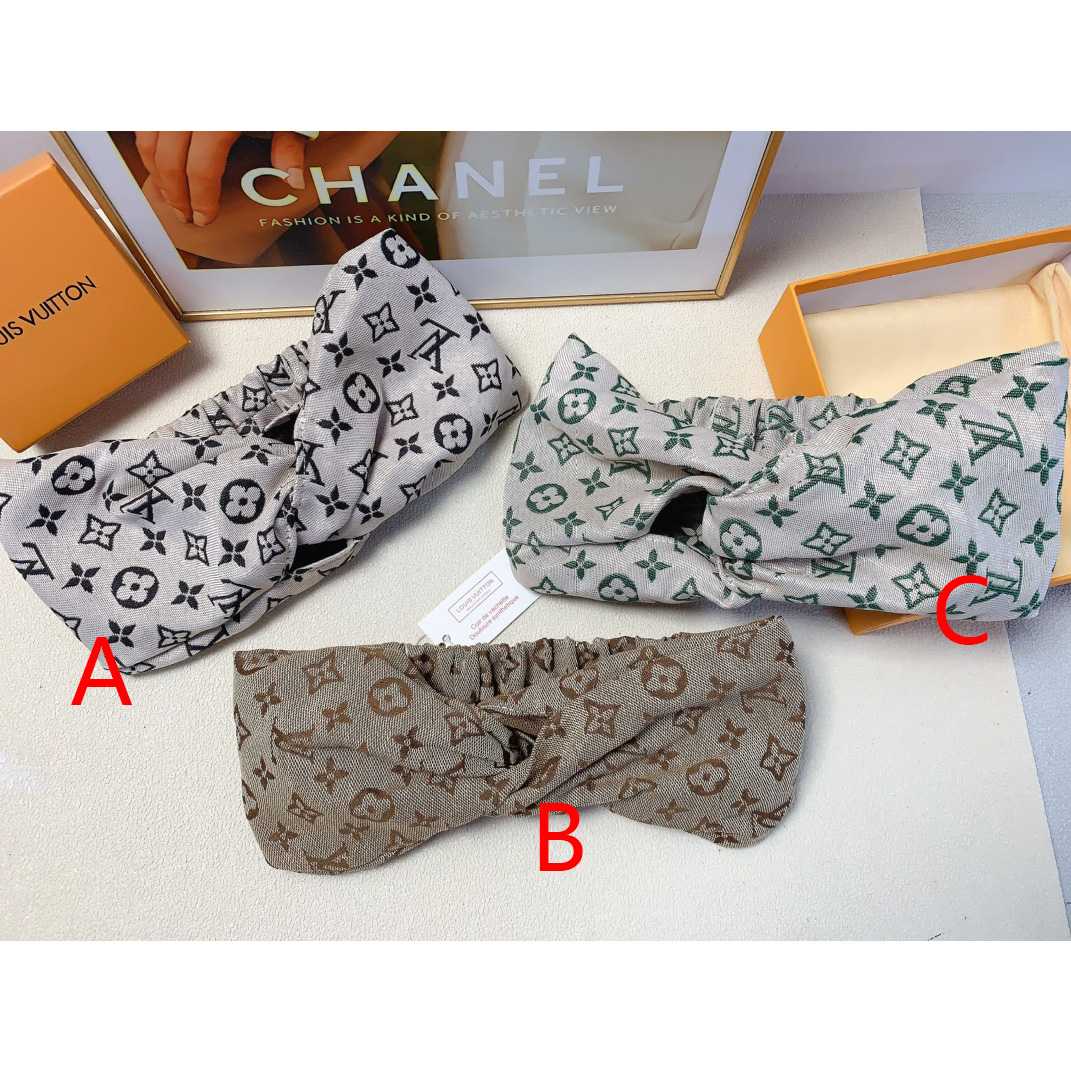 Louis Vuitton headband - FashionPlug