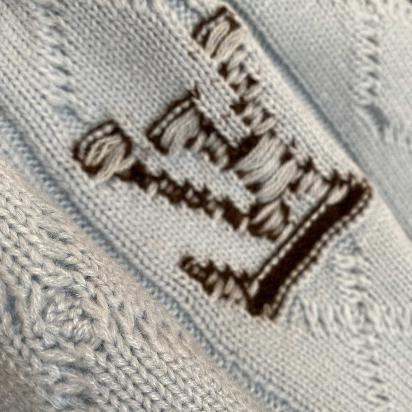 Louis Vuitton Cable-Knit Wool And Mohair V-Neck Pullover   1AFPYY - FashionPlug