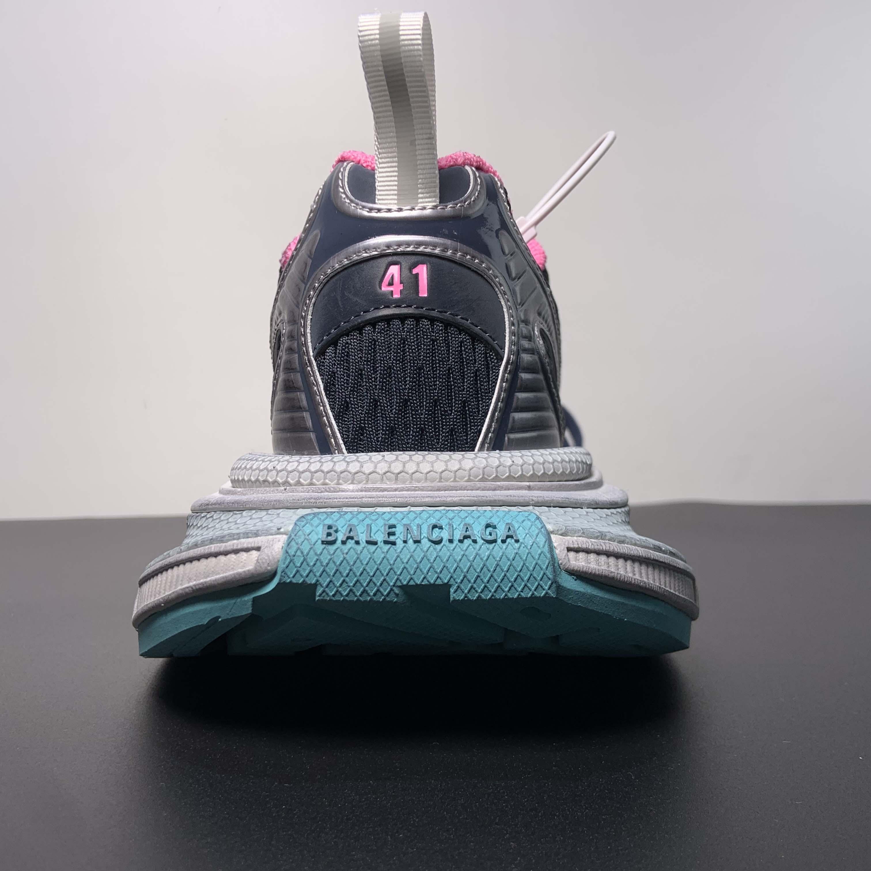 Balenciaga 3XL Sneaker - FashionPlug