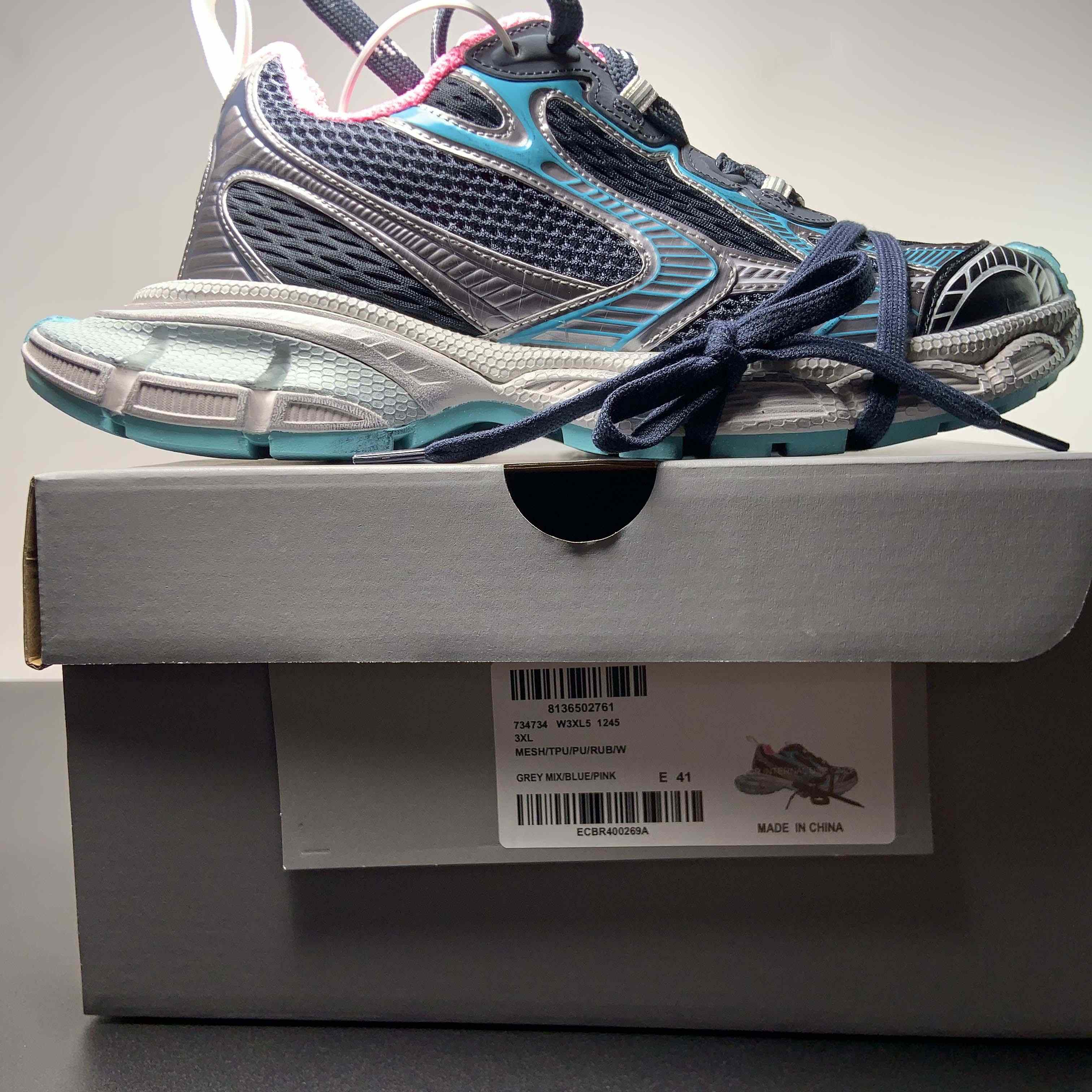Balenciaga 3XL Sneaker - FashionPlug