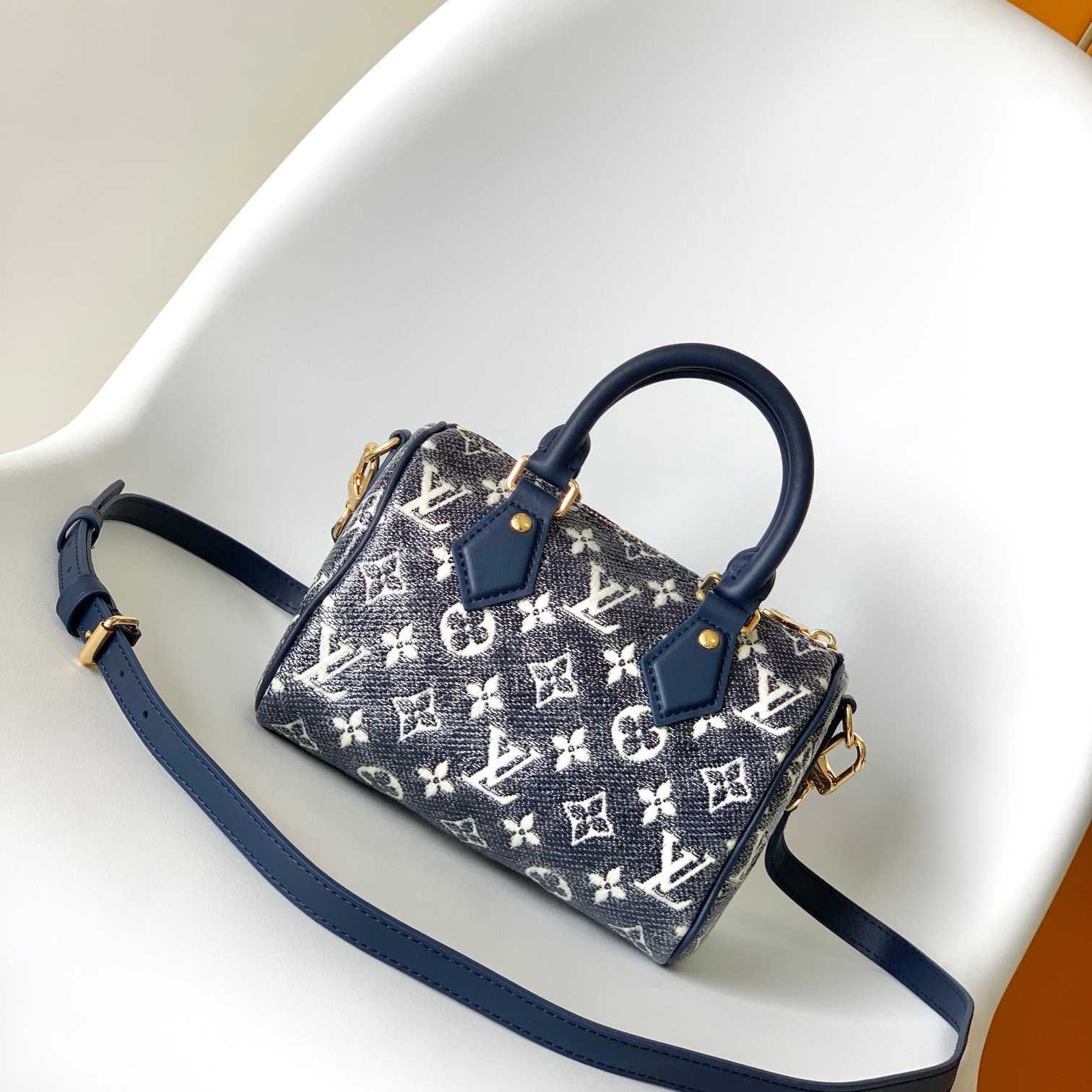 Louis Vuitton Speedy Bandoulière 20   M23069 - FashionPlug