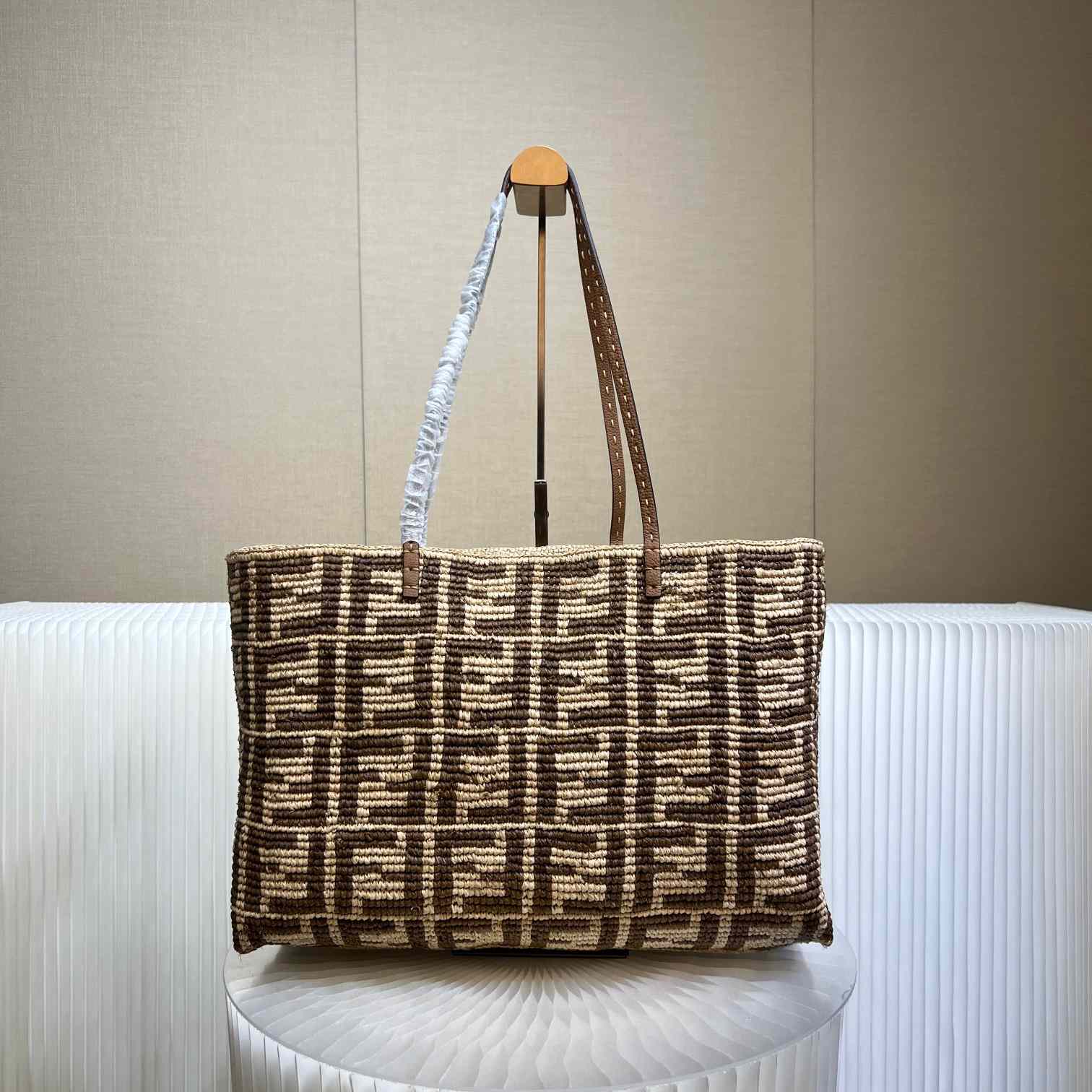 Fendi Roll Brown FF Raffia Crochet Shopper (35-32-19.5cm) - FashionPlug