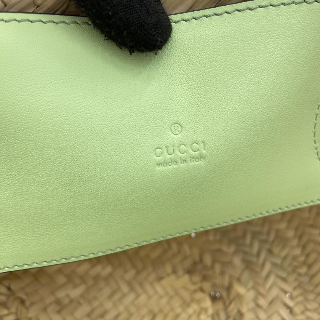 Gucci Small Straw Tote With Gucci Logo - FashionPlug