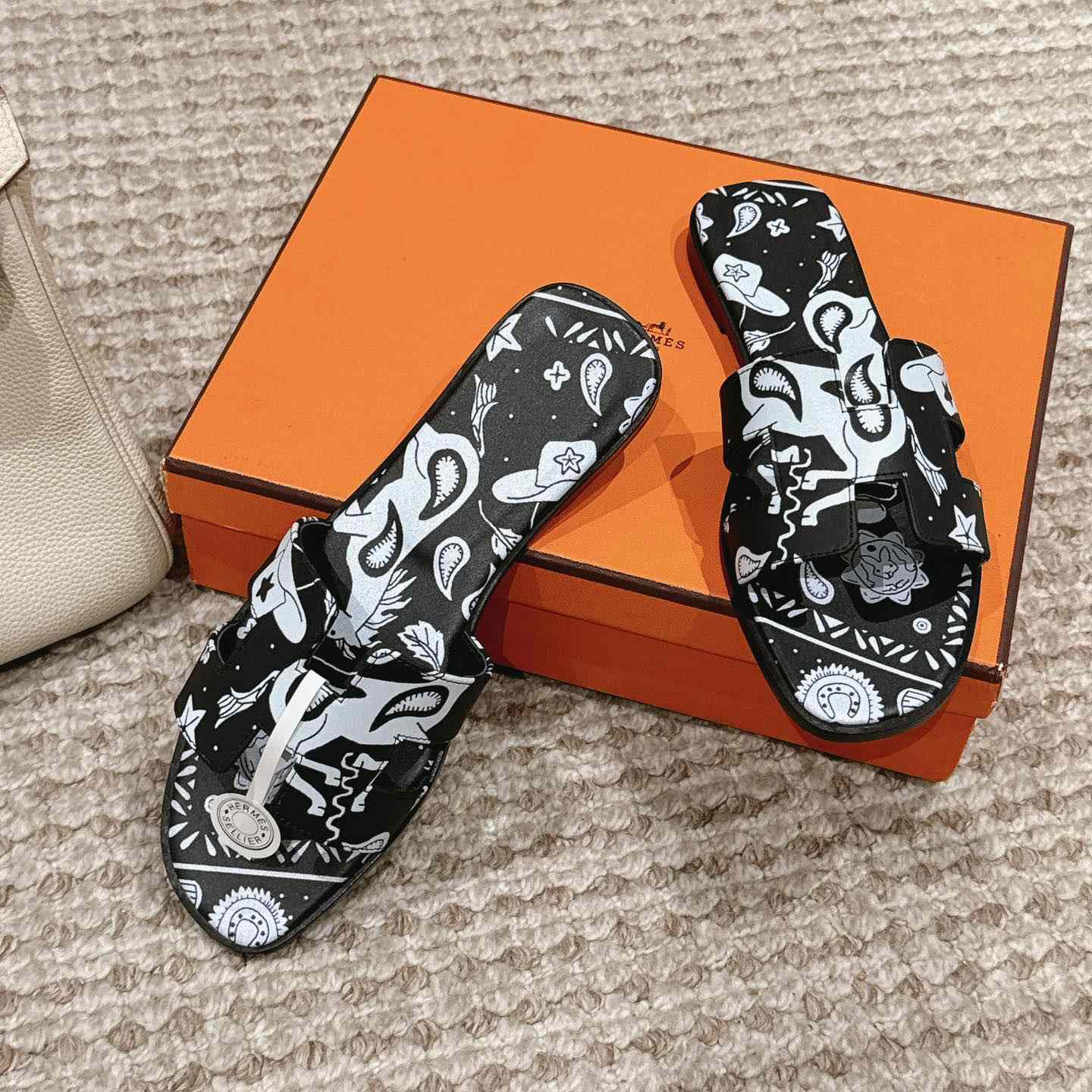 Hermes Oran Sandal - FashionPlug