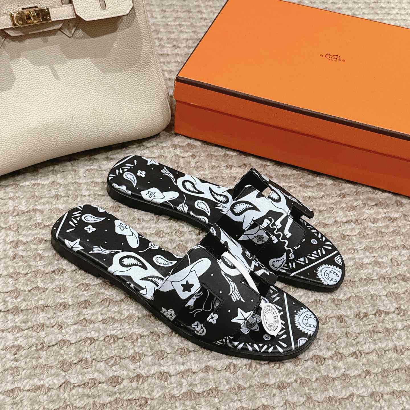 Hermes Oran Sandal - FashionPlug