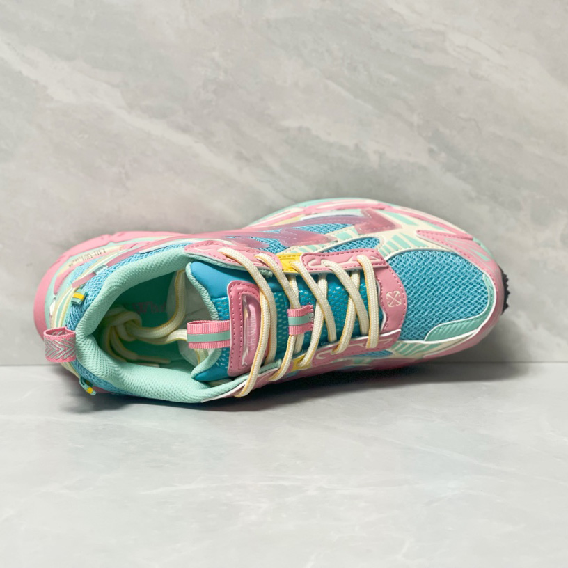 Off-White c/oVrgil Abloh™ Sneakers - FashionPlug