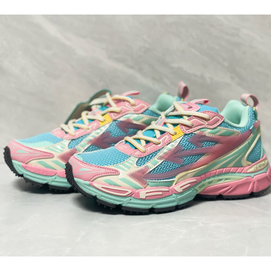 Off-White c/oVrgil Abloh™ Sneakers - FashionPlug