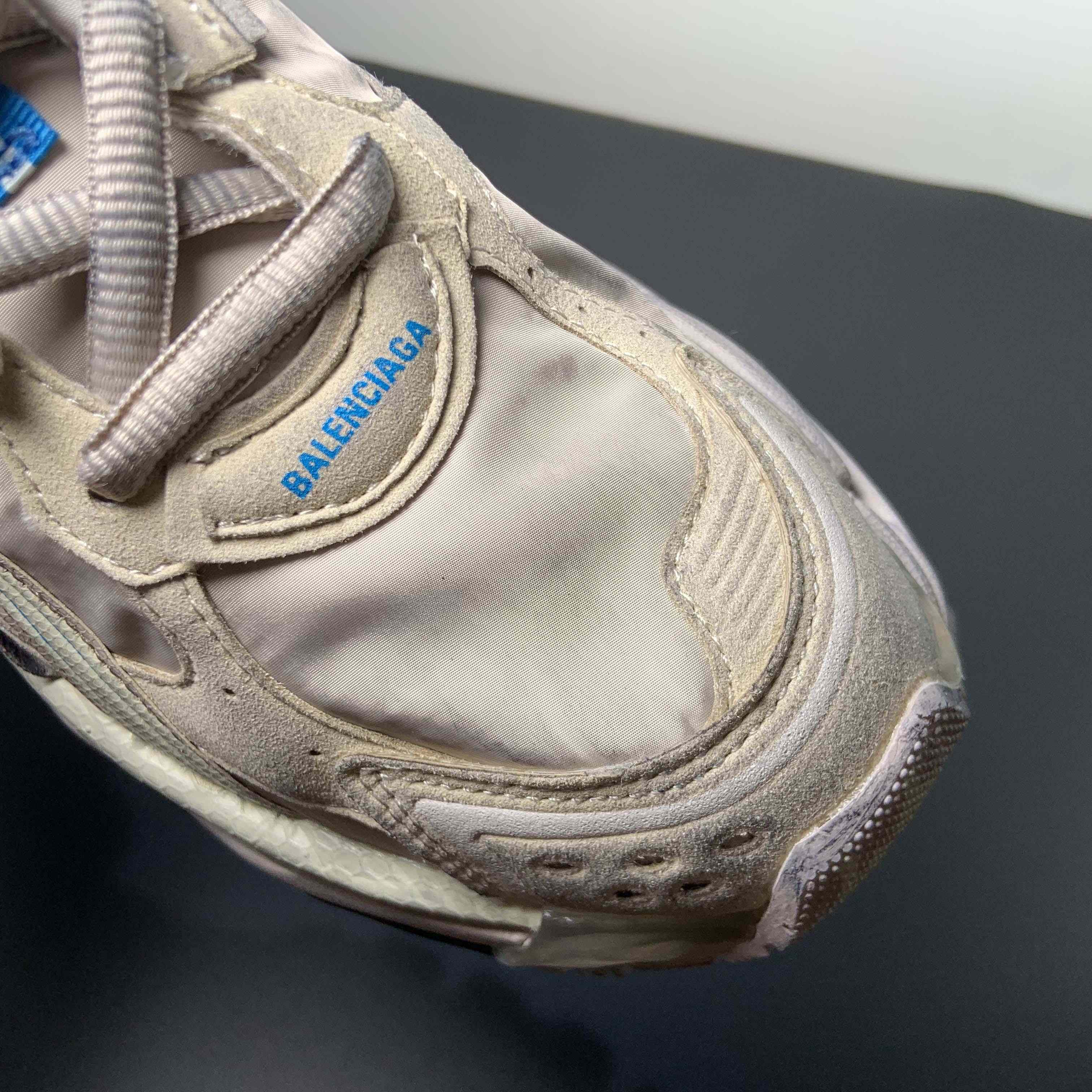 Balenciaga Runner Sneaker - FashionPlug