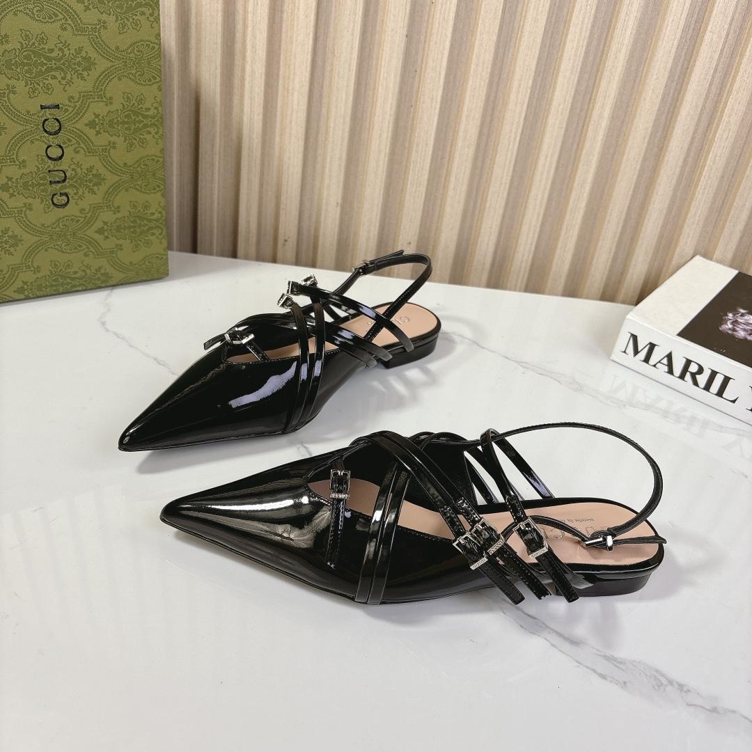 Gucci Women's Strappy Ballet Flat - FashionPlug