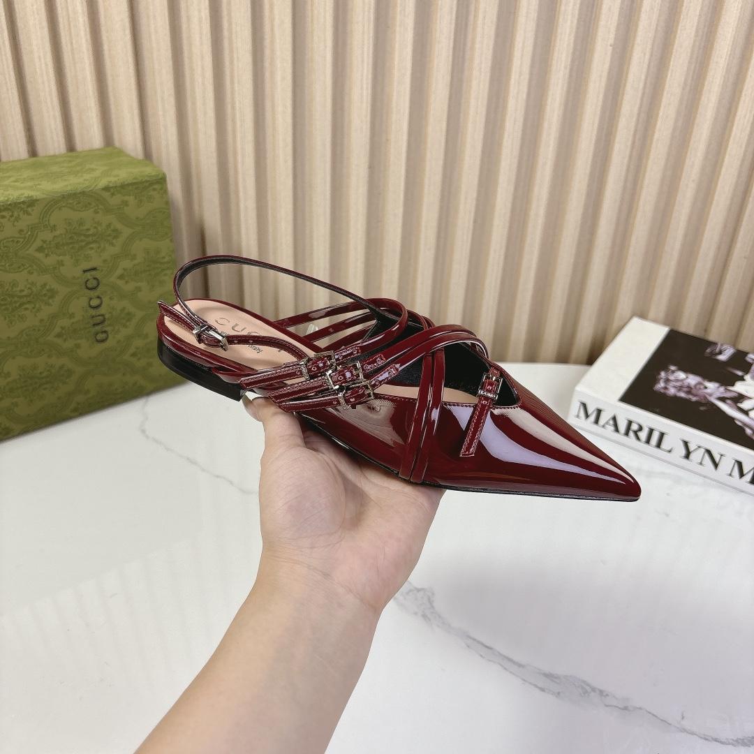 Gucci Women's Strappy Ballet Flat - FashionPlug
