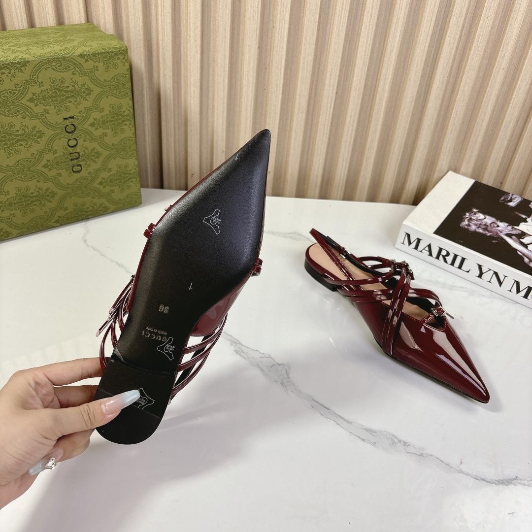 Gucci Women's Strappy Ballet Flat - FashionPlug