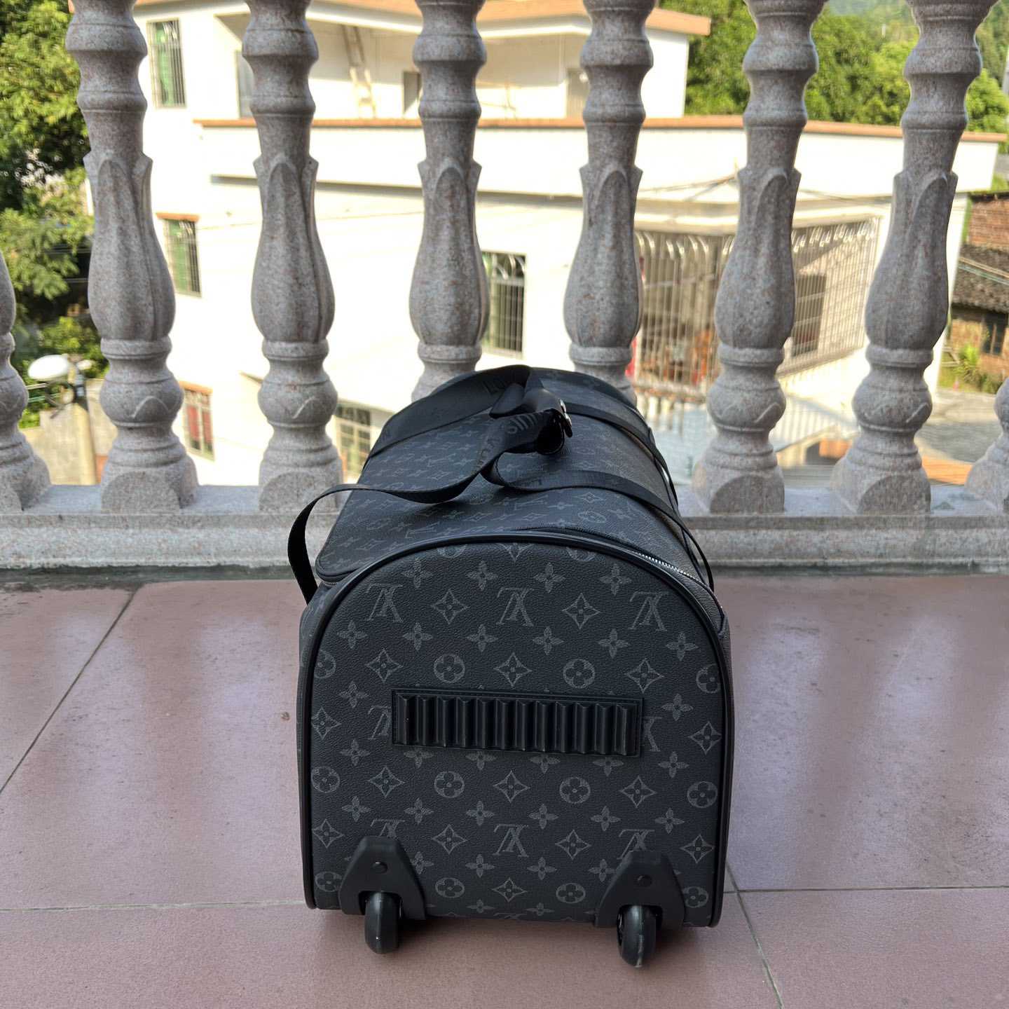 Louis Vuitton Horizon Soft Duffle 55 - FashionPlug