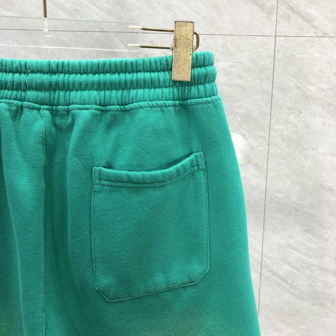 Amiri Logo-print Drawstring-waistband Shorts - FashionPlug
