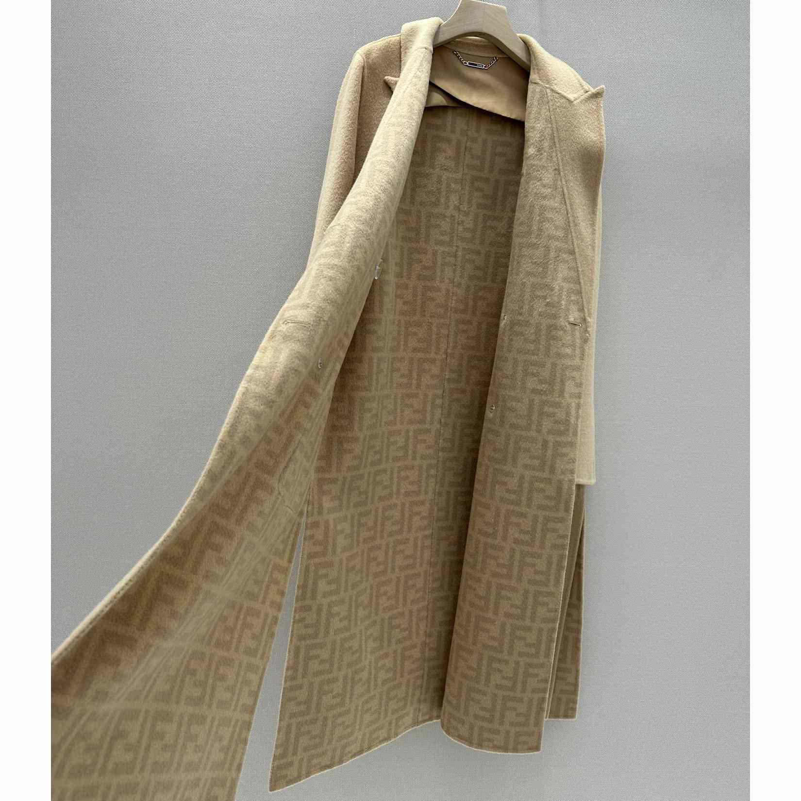 Fendi Wool Coat - FashionPlug