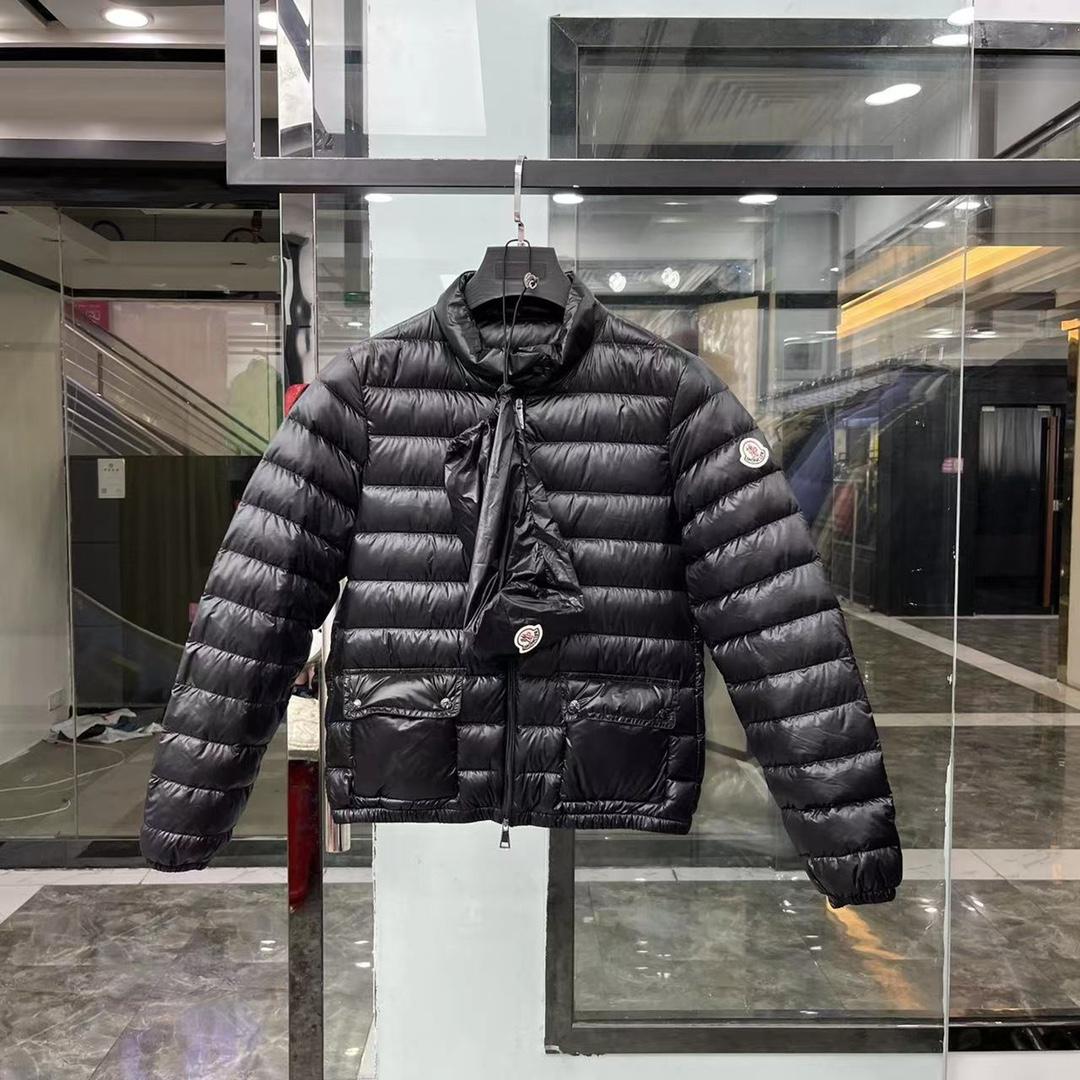 Moncler Lans Short Down Jacket - FashionPlug