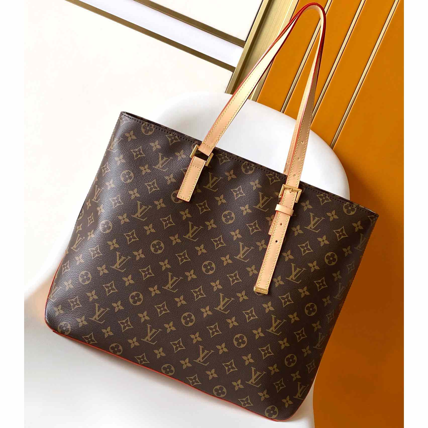 Louis Vuitton Mezzo   M47134 - FashionPlug