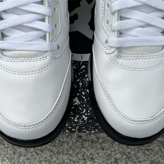 Air Jordan 5 “Reverse Metallic” Sneakers    DD0587-110 - FashionPlug